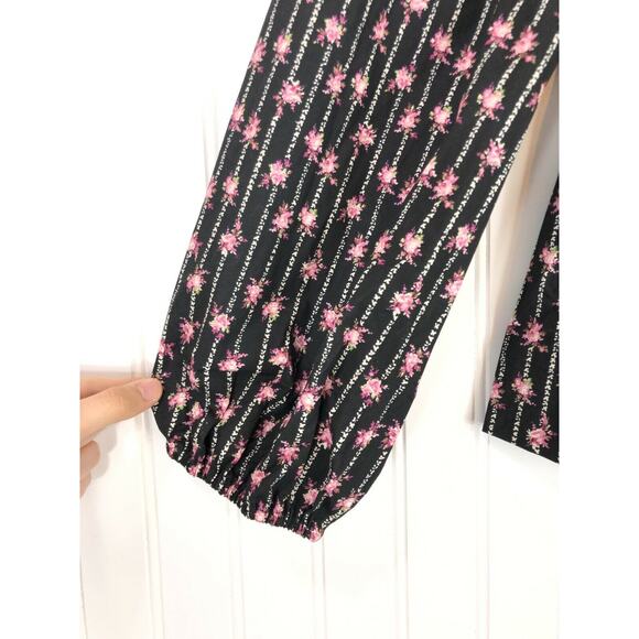 WAYF Womens size 1X top black Linford floral pintuck blouse - Picture 4 of 6